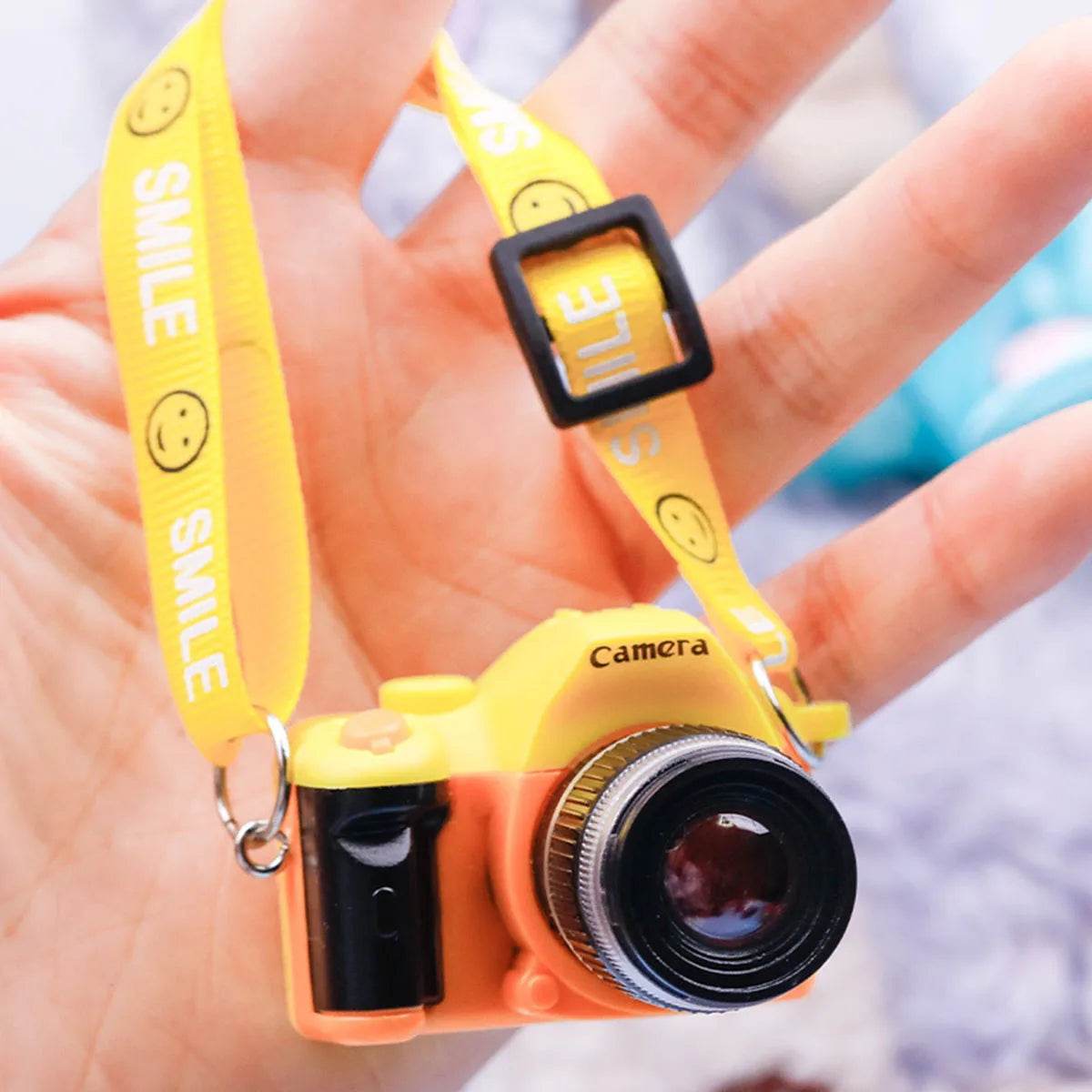 17cm Labubu Flash Camera Cotton Doll Accessory Decorative Camera Bag for Photography Enthusiasts And Collectors - LaBuBu