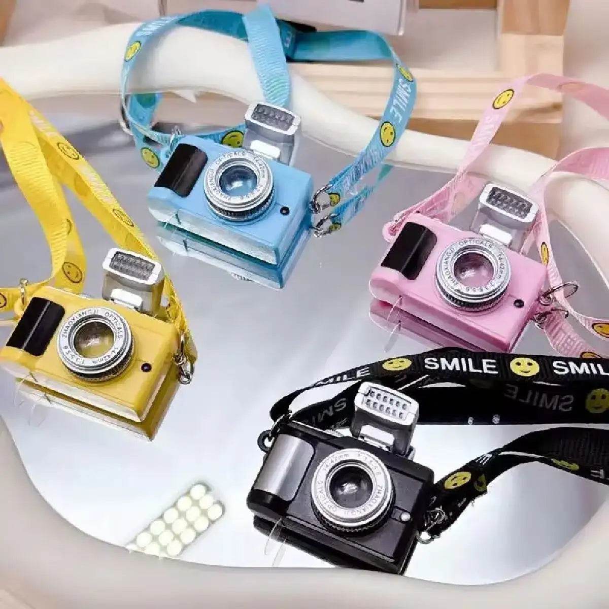17cm Labubu Flash Camera Cotton Doll Accessory Decorative Camera Bag for Photography Enthusiasts And Collectors - LaBuBu